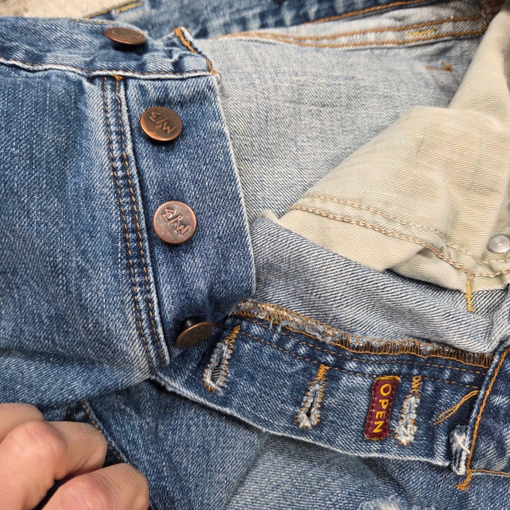 East West Mens Jeans 36x32 Distressed Blue Denim‎ Relaxed Fit Button Fly - Picture 9 of 14